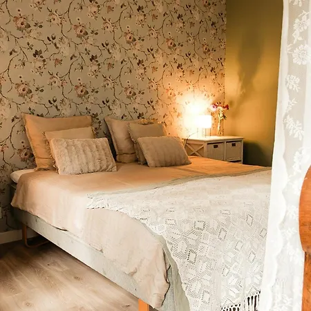 Holiday home Enchanting Atmosphere At Nolde Country Estate