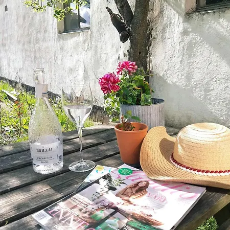Enchanting Atmosphere At Nolde Country Estate * Bylderup-Bov